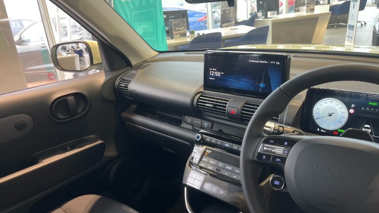 Hyundai INSTER 85kW 01 49kWh 5dr Auto Electric Hatchback